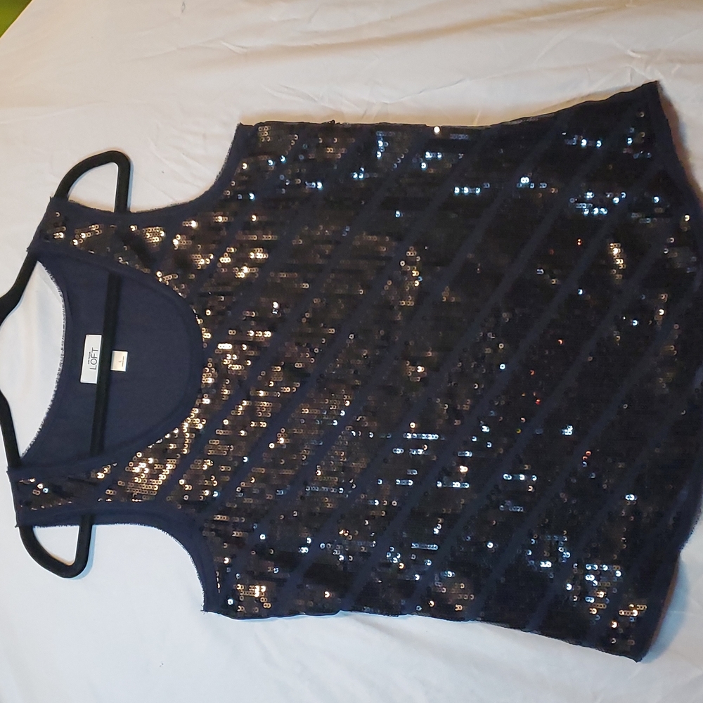Ann Taylor Loft navy blue sequin sleeveless top size large